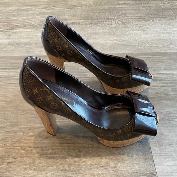 Louis Vuitton Platform Heels - Picture 3 of 12